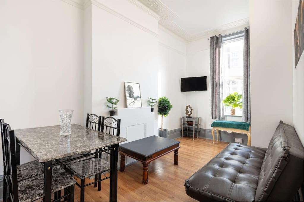 2A - Bright & Airy 2 Bed Flat - 20 Mins To Central London Eksteriør bilde