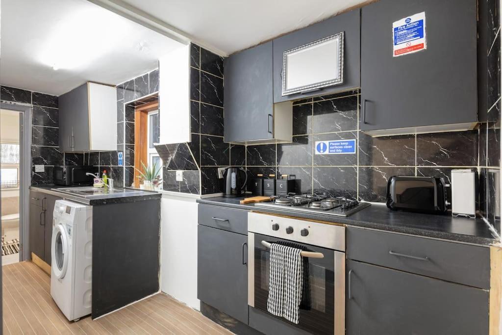 2A - Bright & Airy 2 Bed Flat - 20 Mins To Central London Eksteriør bilde